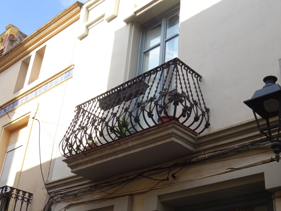 Balcó de la casa de Joan Estapé número 9.
