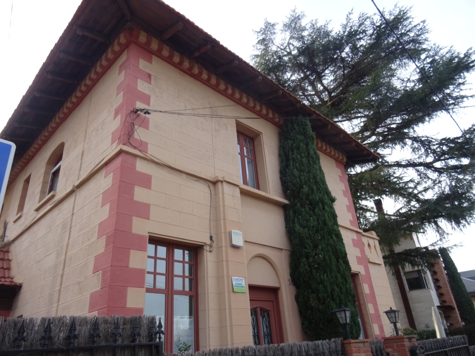 Xalets bessons del doctor Narcís Serrallach "Torre Suïssa".