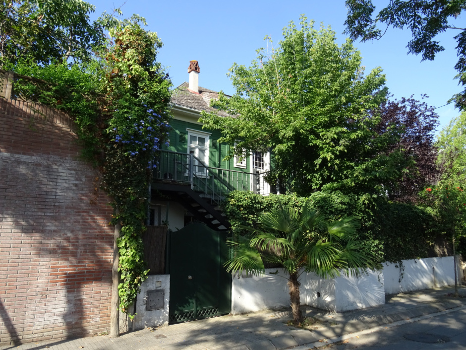 Casa de fusta del carrer Sant Rafael.