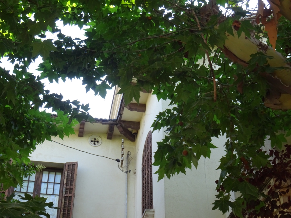 Detall de la façana de Villa Regina.