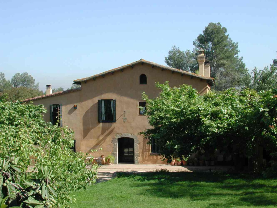 Casa al passeig Mas Roig número 24 a l'any 2008 (Ajuntament de Sant Cugat del Vallès).