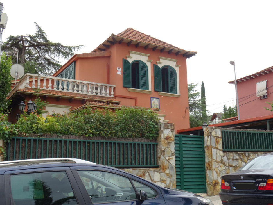 Xalet al carrer d'Antoni Caballé número 5.