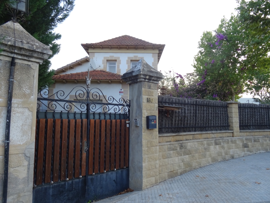 Casa a la rambla Mn. Jacint Verdaguer número 180