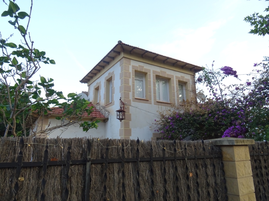 Casa a la rambla Mn. Jacint Verdaguer número 180