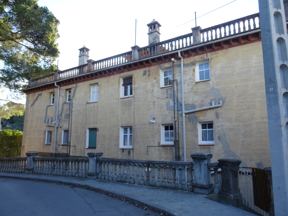 Cases d'en Tarruell.