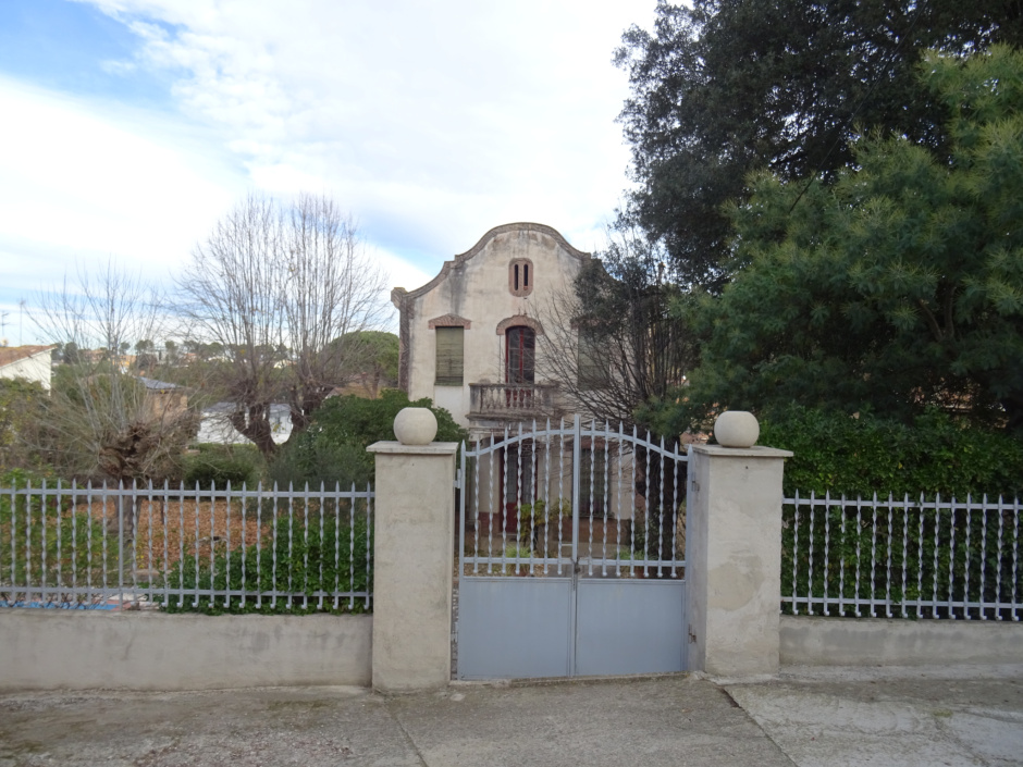 Xalet al camí de Can Roca número 11.