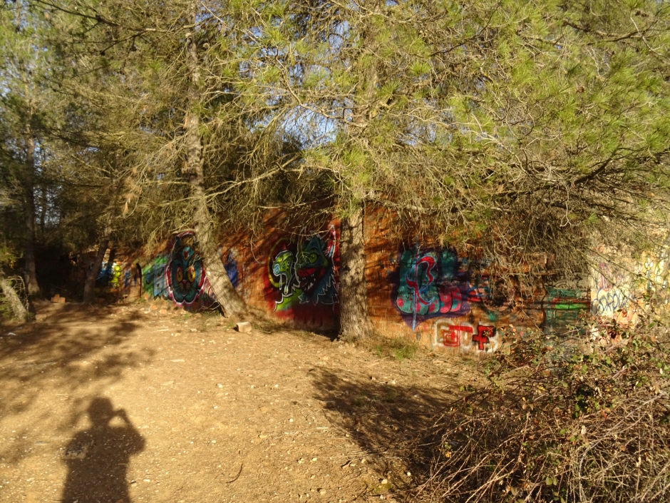 Restes de la Bòbila Pahissa.