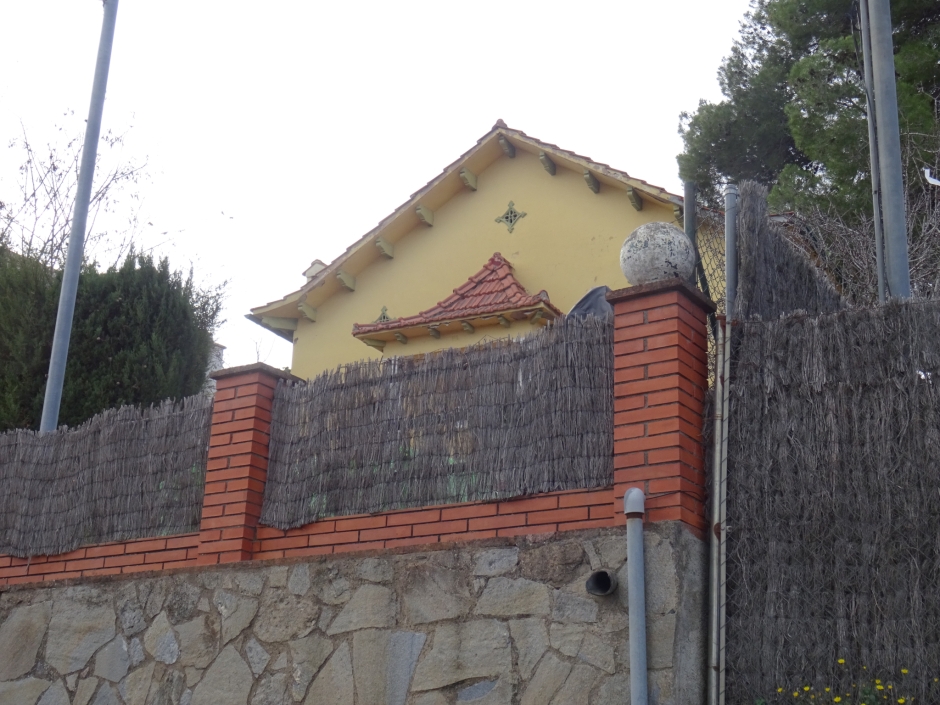 Xalet del passatge de la Salut número 6.