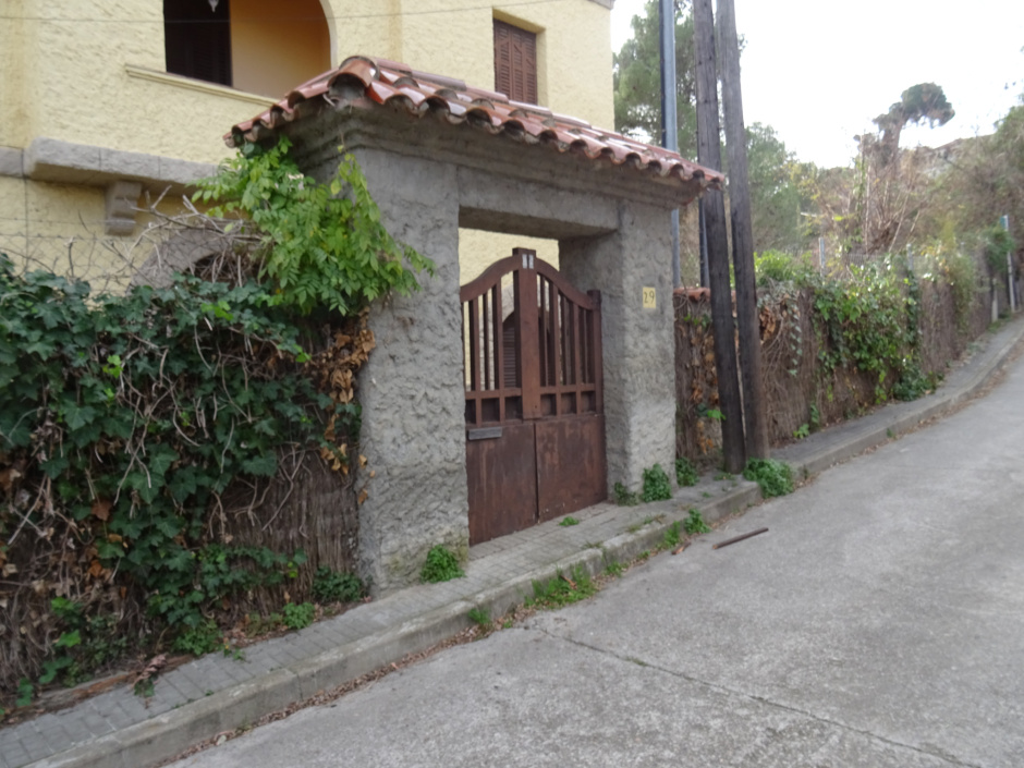 Cancell del xalet de Josep Segalà.