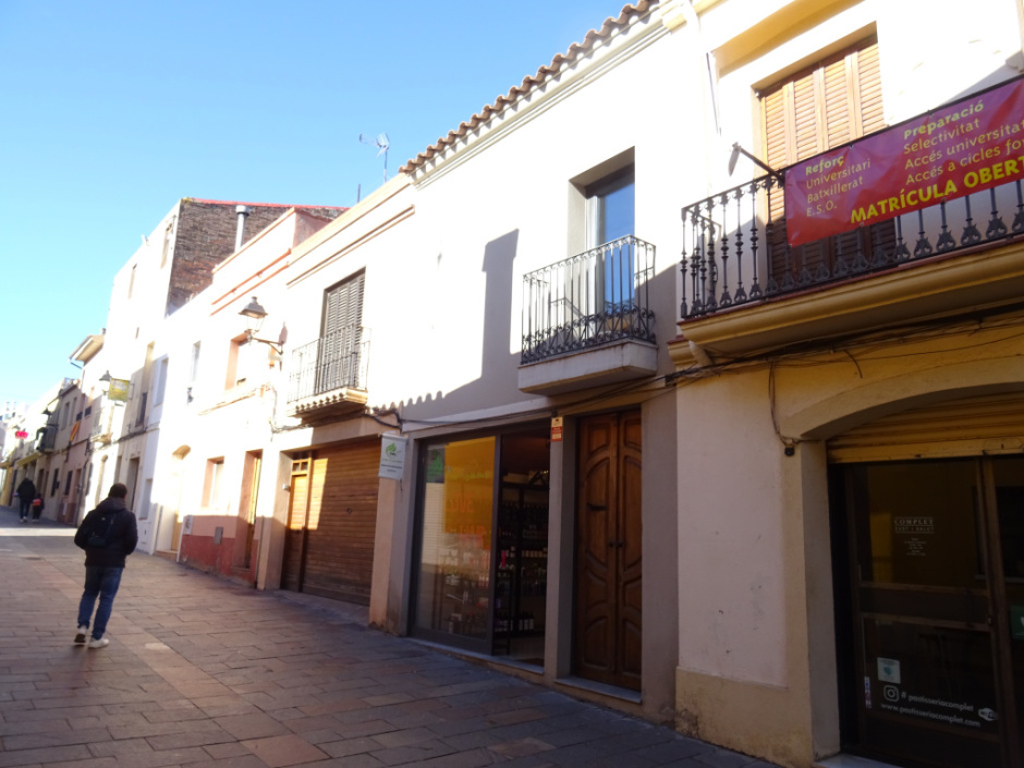 Carrer sant Antoni número 26 i carrer Sant Bonaventura número 25.