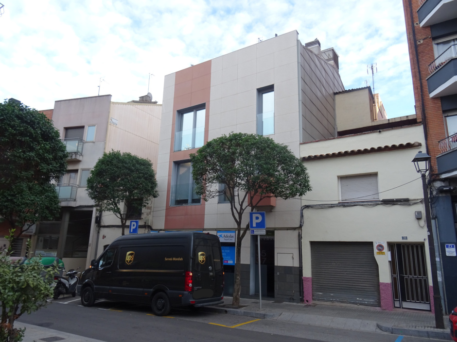 Carrer Martorell números 35-37