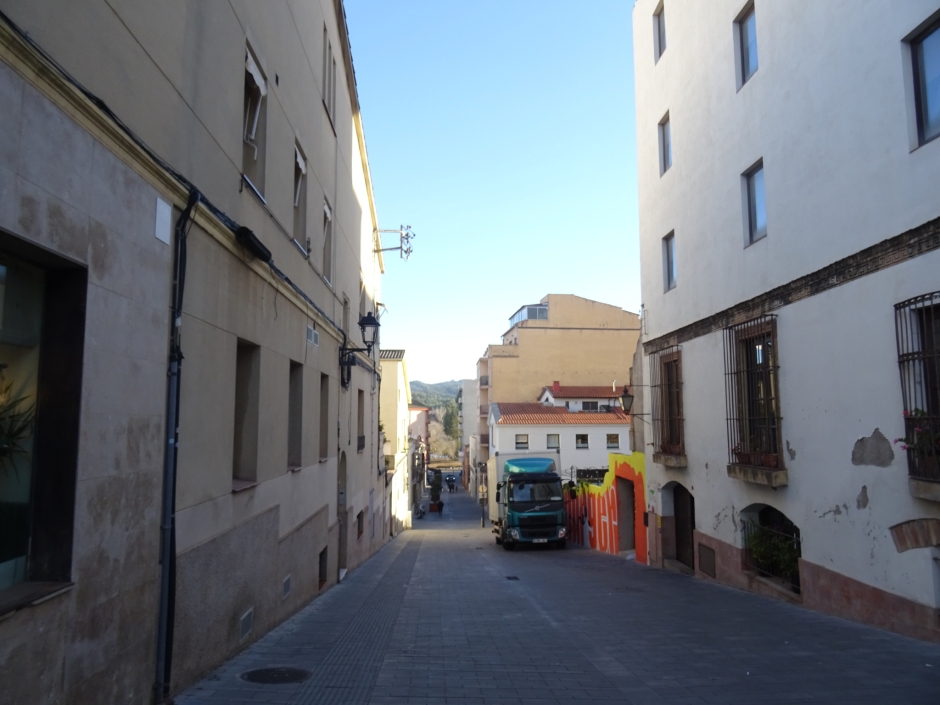 Carrer Sant Medir, que formava part de l'antiga plana de Rampeu.