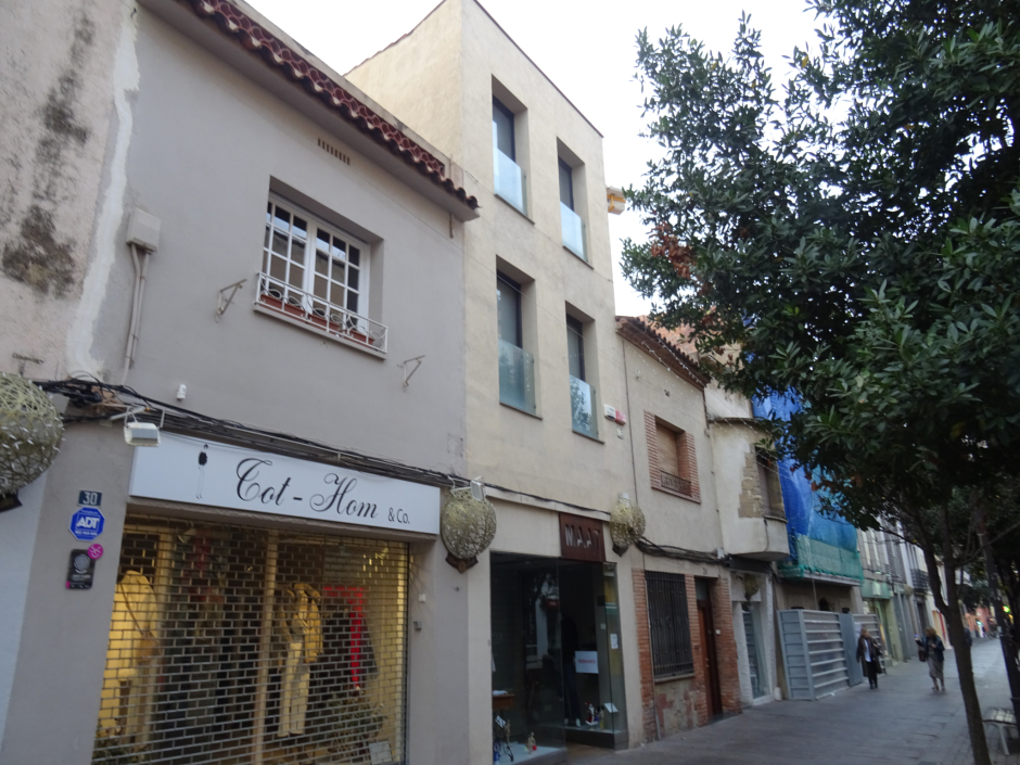 Carrer Santiago Rusiñol número 28.