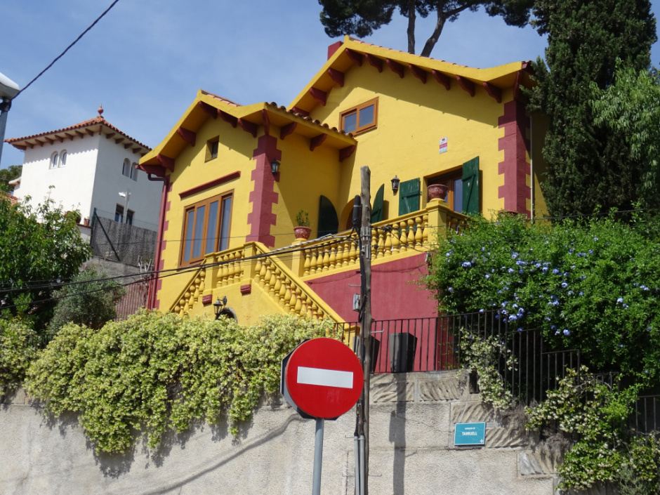 Casa de l'avinguda Tarruell número 42