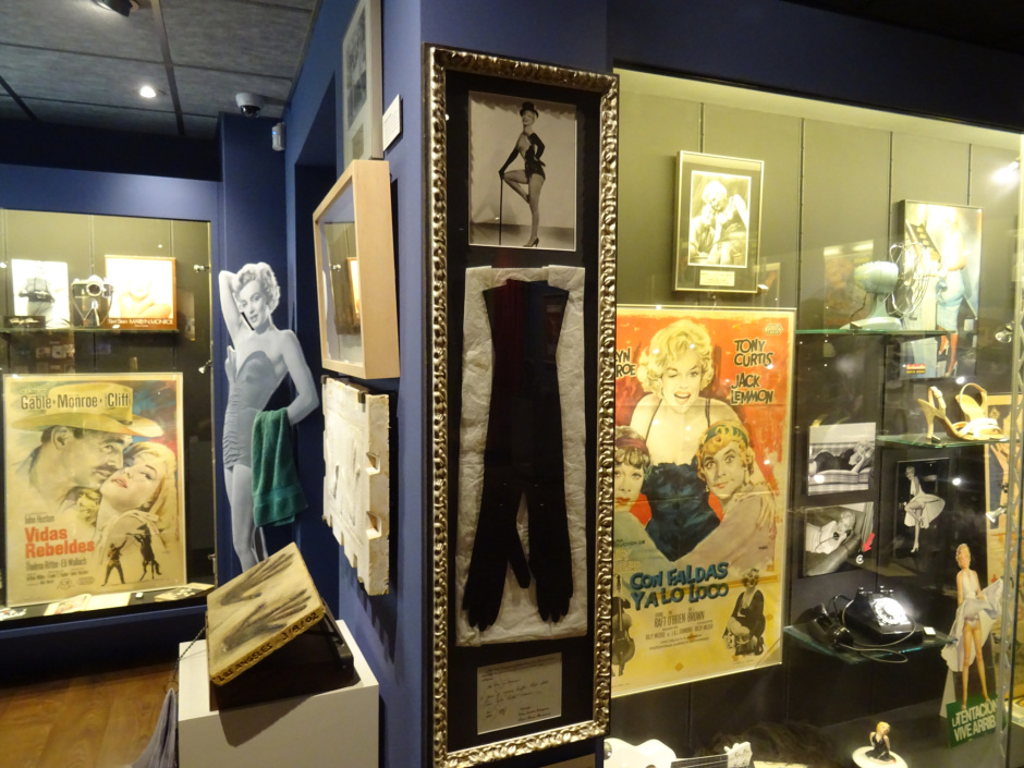 Col·lecció de Marilyn Monroe (Guants de Marilyn).