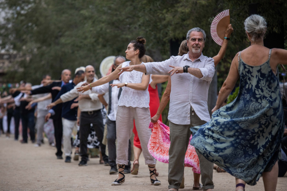 Ball del Paga-li, Joan (Ajuntament de Sant Cugat del Vallès, 2003)