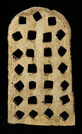 Gelosia d’una de les finestres del refetor del monestir (Museus de Sant Cugat)