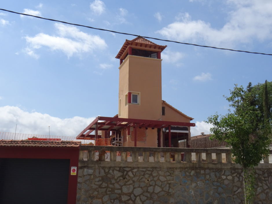 Casa de l'avinguda Mas Fuster número 27