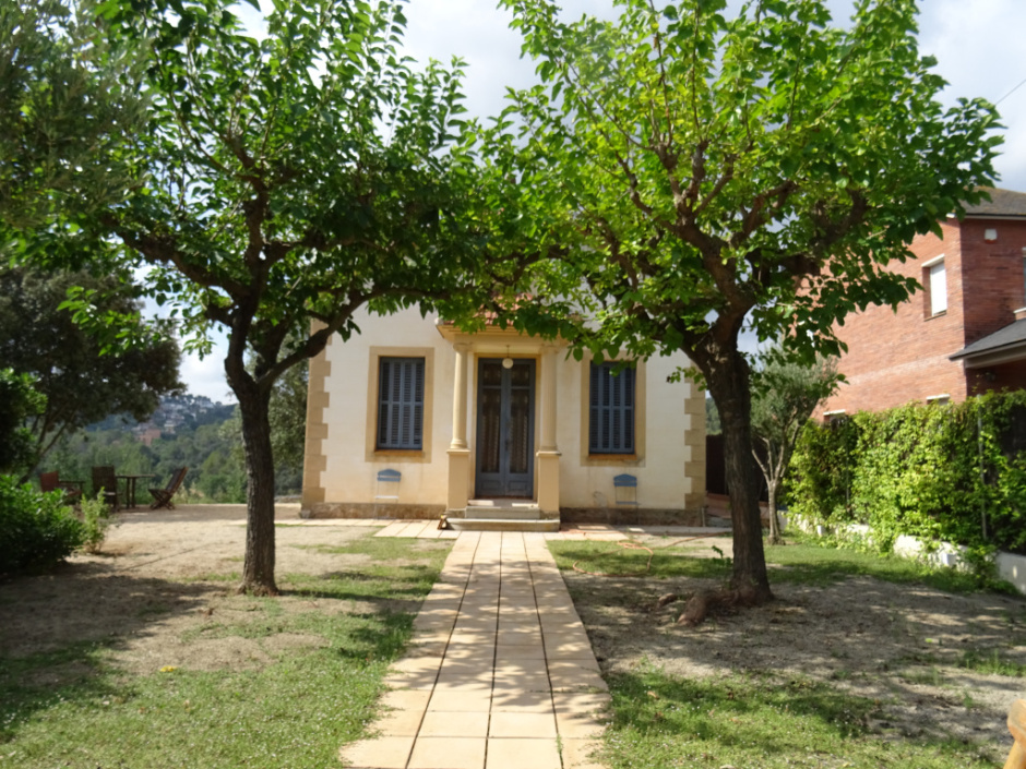 Casa de l'avinguda Vall d'Or número 93