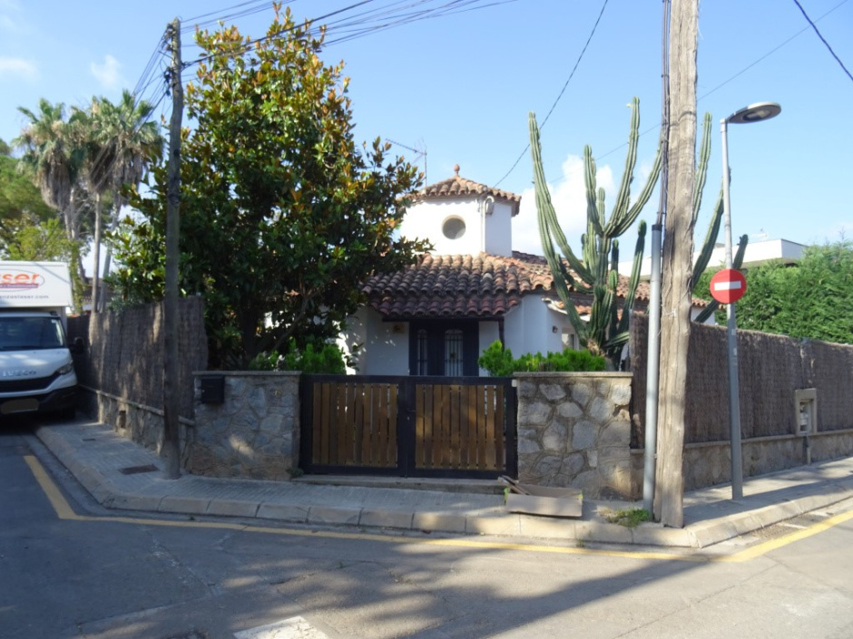 Casa del passeig de l'Arbre número 25