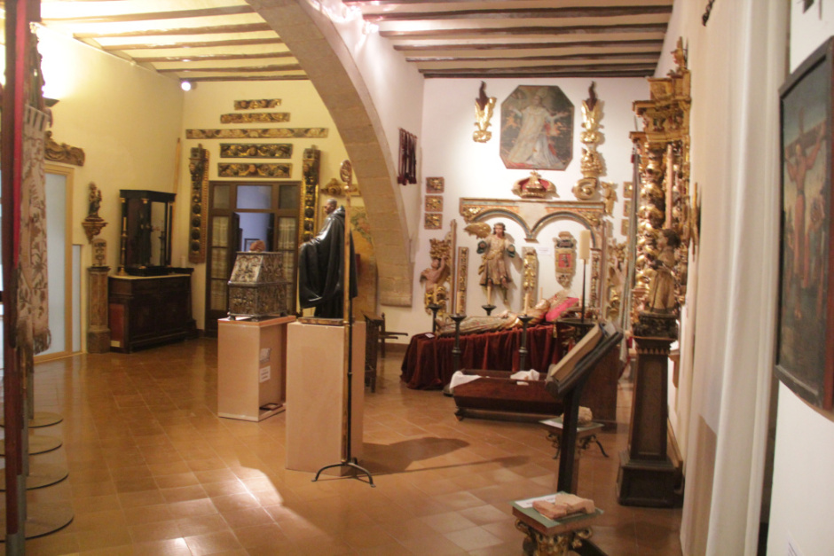 Col·lecció parroquial Signes dels Temps (Foto: Parròquia de Sant Pere d'Octavià).