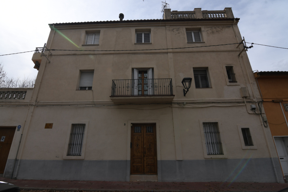 Vista de la façana principal.