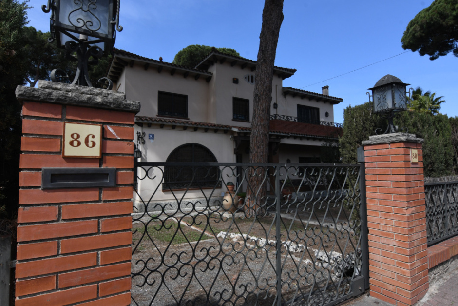 Vista general en relació a la trama urbana.