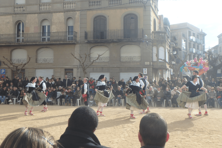 Dansa de Sant Antoni Abat. Font: Ajuntament de Sant Feliu de Codines