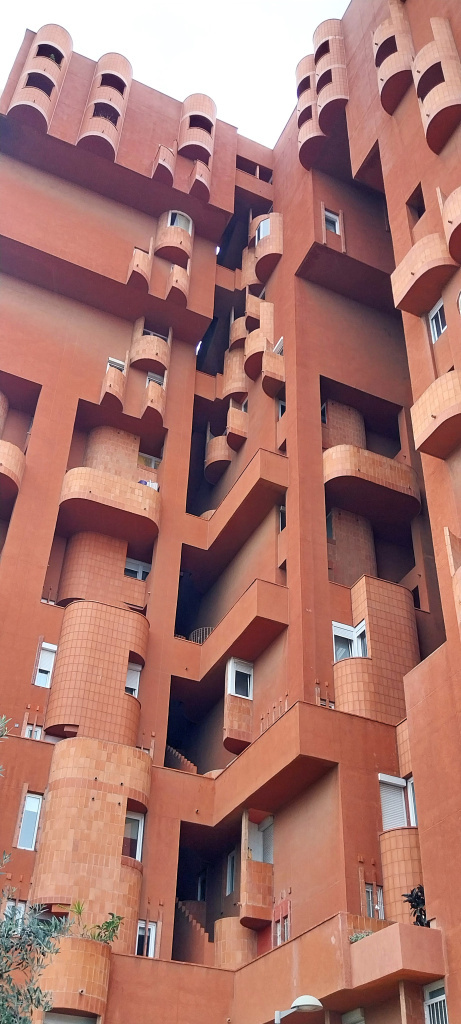 Detall de la configuració dels buits de façana.