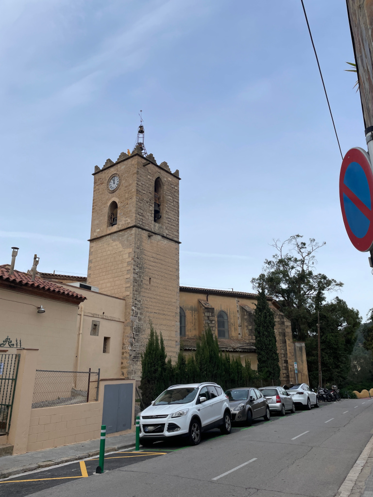 Vista posterior amb la torre.