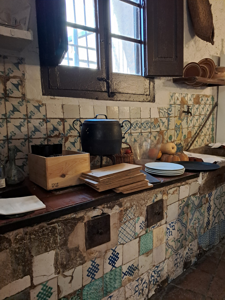 Cuina a l'interior de la planta baixa.