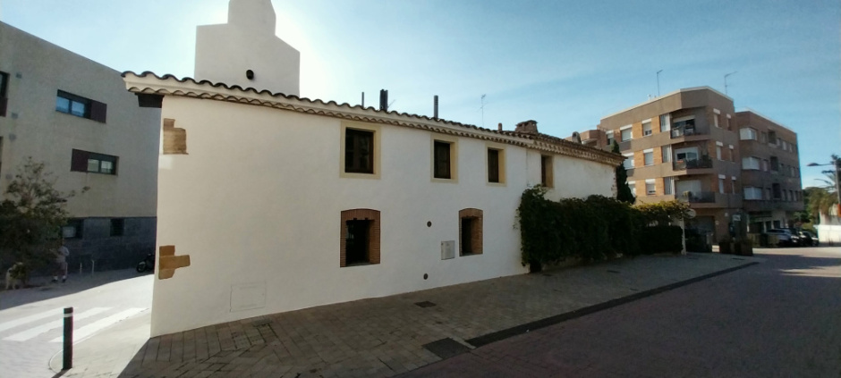 Vista de la façana posterior.