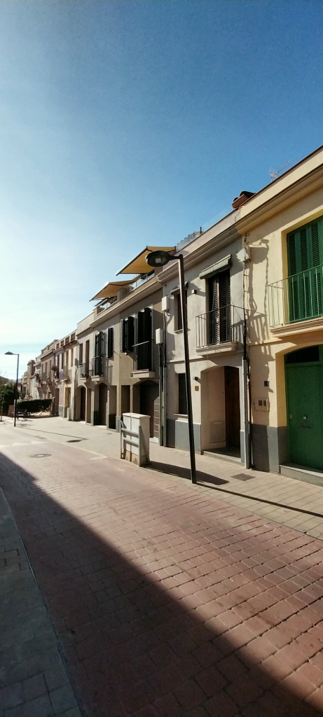 Vista general del carrer Anselm Clavé.