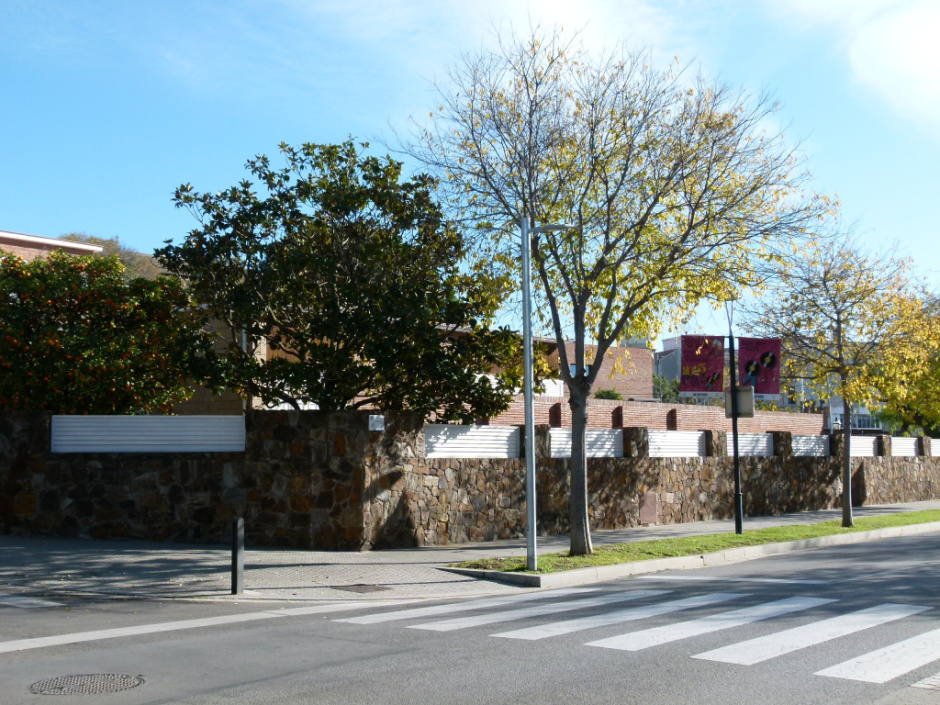 Finca número 16 de la rambla de Sant Just a on es va trobar de manera casual la figureta de terracota romana l'any 1942.