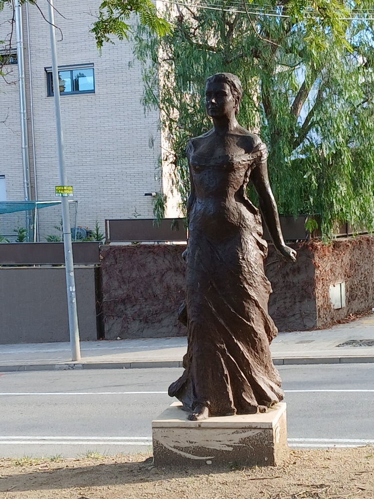 Vista general de l'escultura.