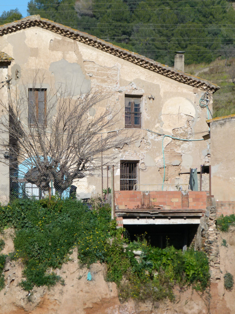 Vista general de l'emplaçament del rellotge.
