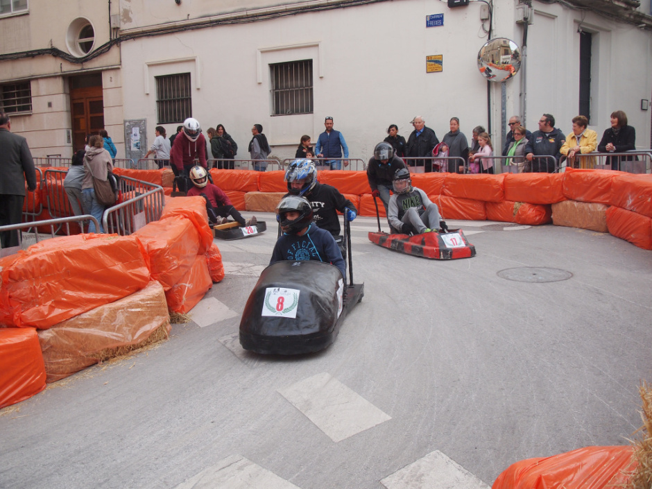 Cursa de Karts de Coixinets de l'any 2019. Font: Arxiu Municipal Sant Just Desvern.