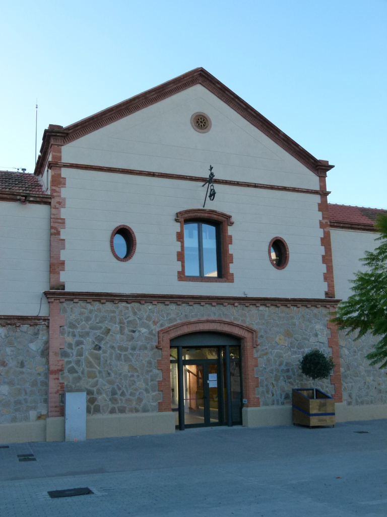 Vista detall dels magatzems de la finca agrícola de Torreblanca.