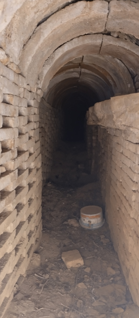 Vista interior de la galeria de la mina.