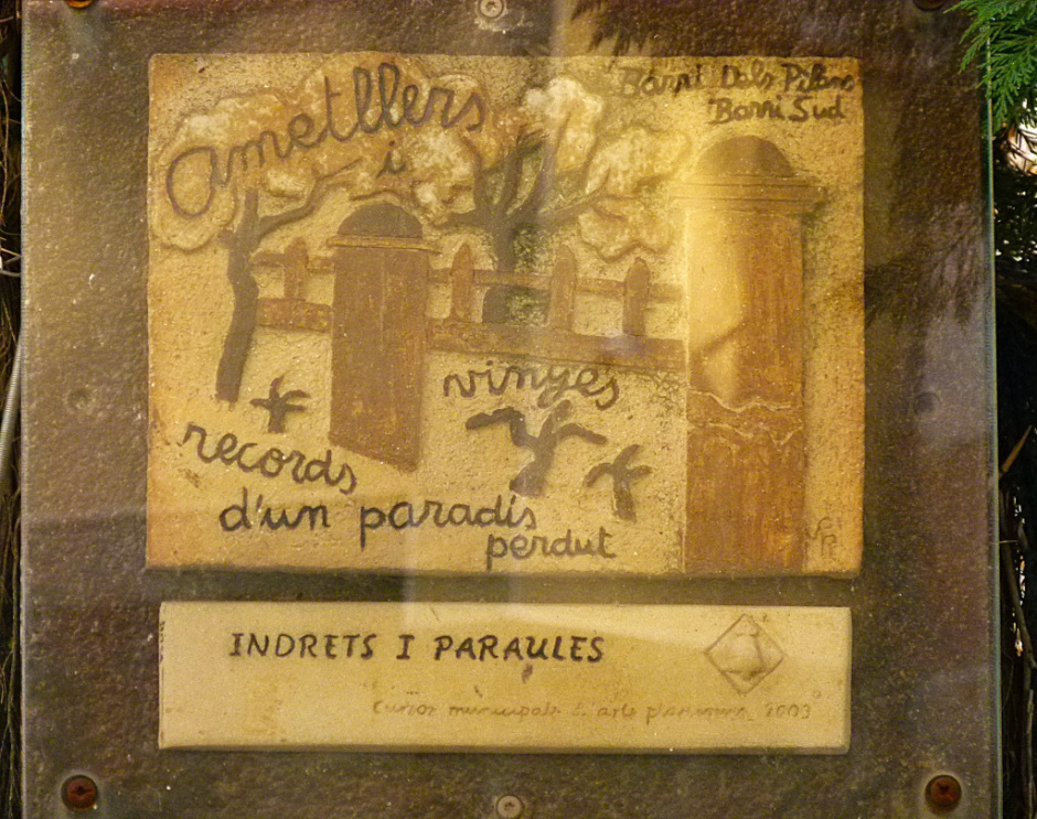 Vista detall del plafó.