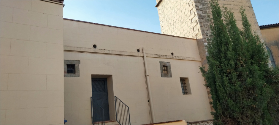 Façana posterior de la rectoria des del carrer Bonavista.