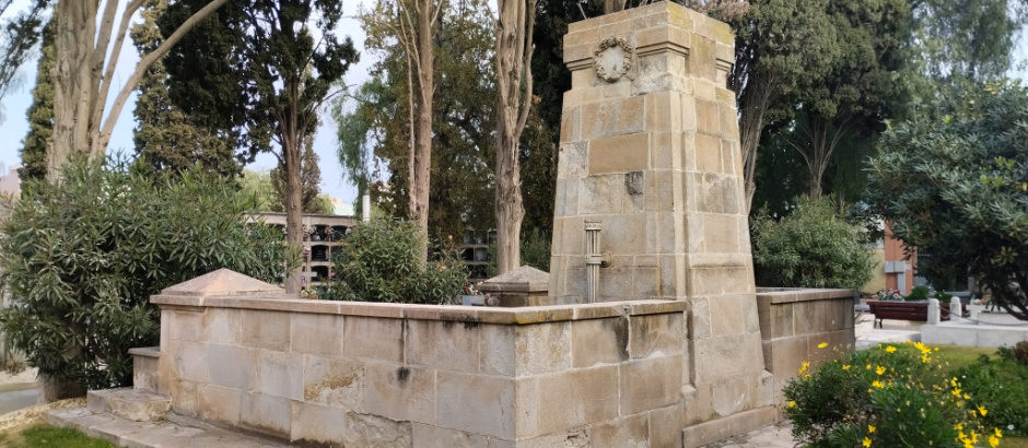 Vista posterior del panteó de la família Coquillat-Lora.