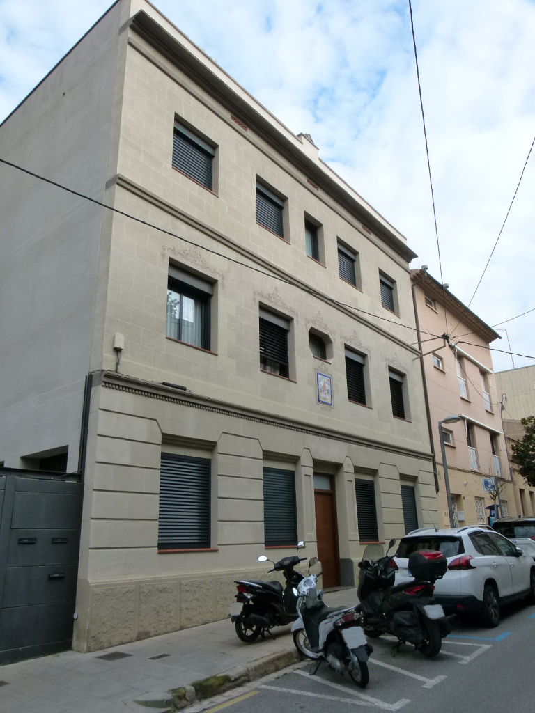 Vista general de l'emplaçament del plafó.