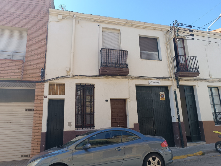 Habitatges núm. 9 i 11 del carrer Pi i Margall