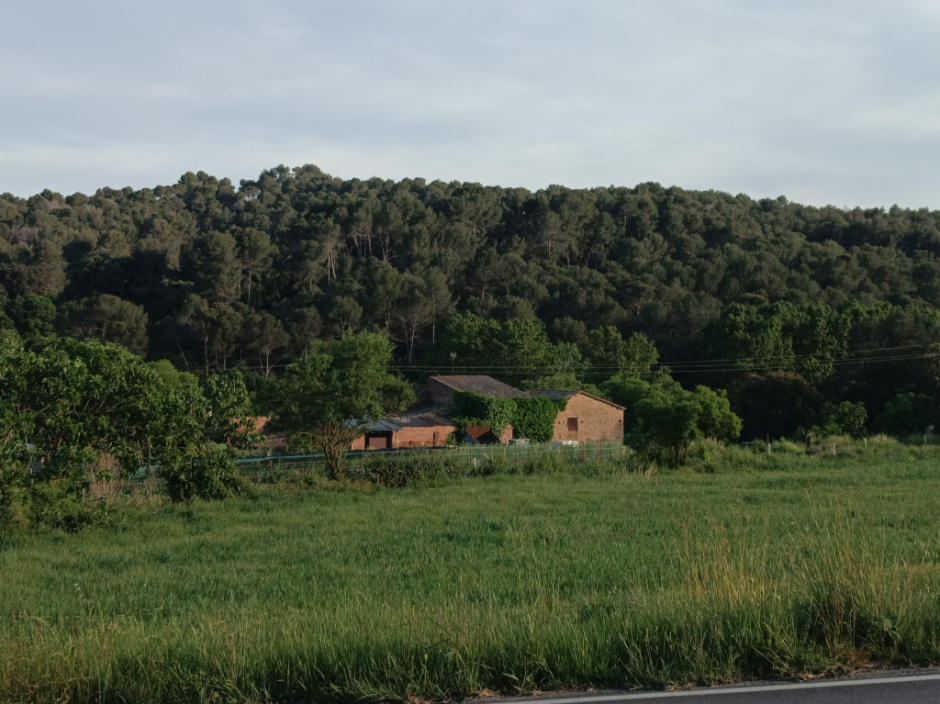 Vista general de la masia