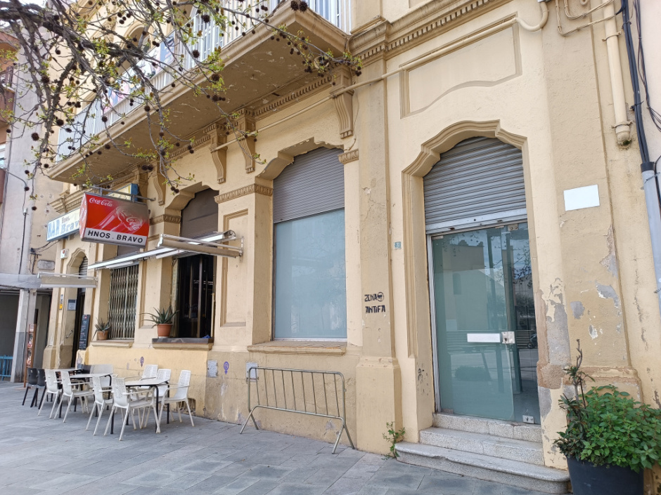 Detall de les obertures del pis inferior