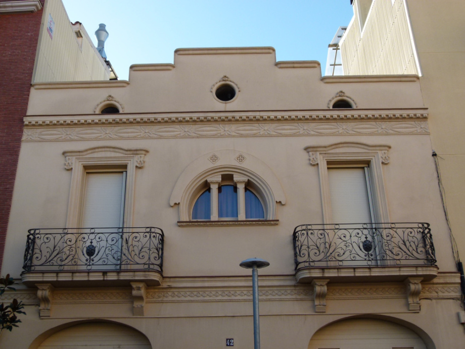 Casa del carrer de la Diputació 42