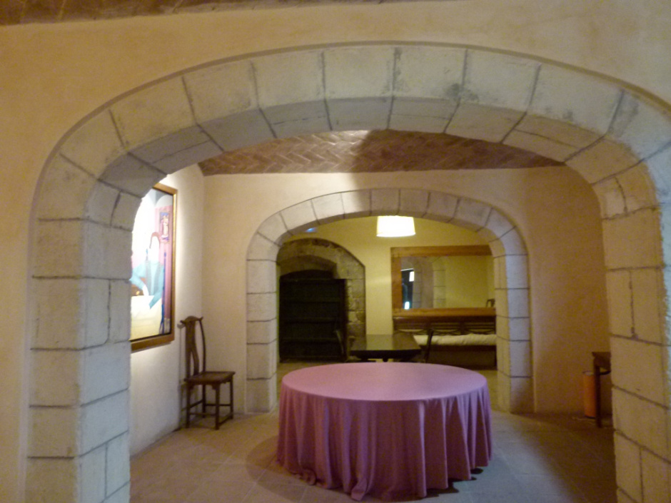 Masia principal de caves Marquès de Monistrol