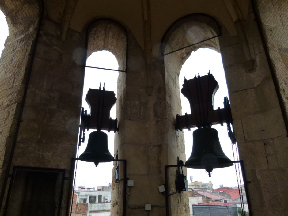 Campanes de l'església parroquial de Sant Sadurní d'Anoia