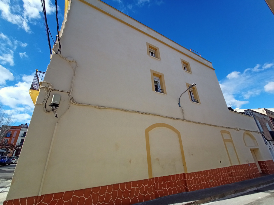 Habitatge de la plaça del Primer Homenatge a la Vellesa 9